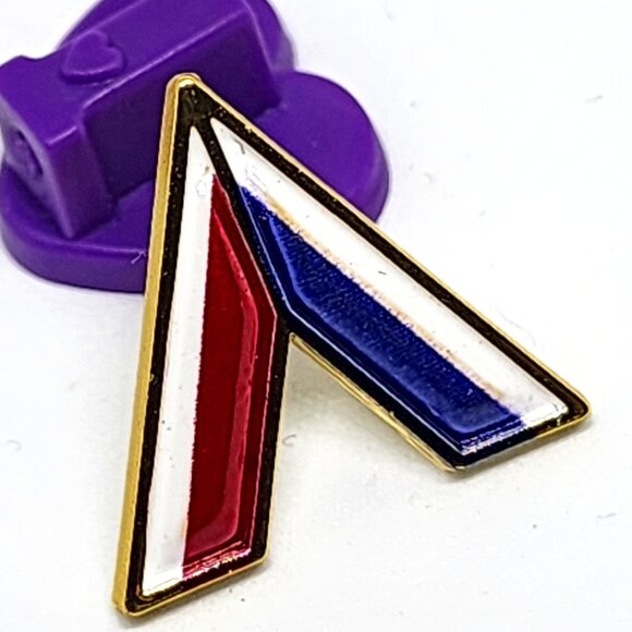 VTG Penzey's V Voted Victory Red White Blue Enamel Gold Lapel Pinback Hat Pin - Picture 5 of 10